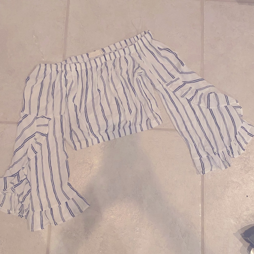 Off shoulder crop top elastic top and bottom cotton